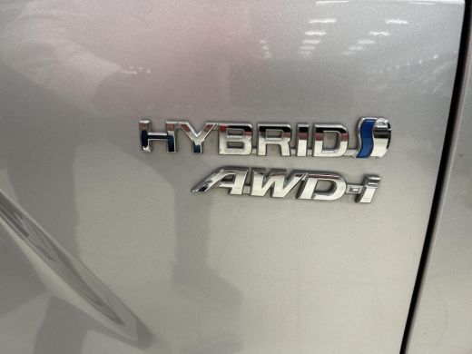 Toyota Corolla Cross Hybrid 200 Executive 4X4 ActivLease financial lease