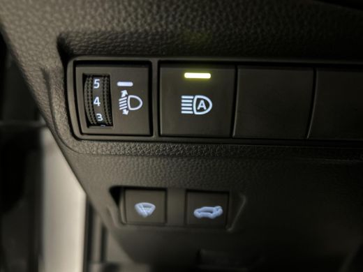 Toyota Corolla Cross Hybrid 200 Executive 4X4 ActivLease financial lease