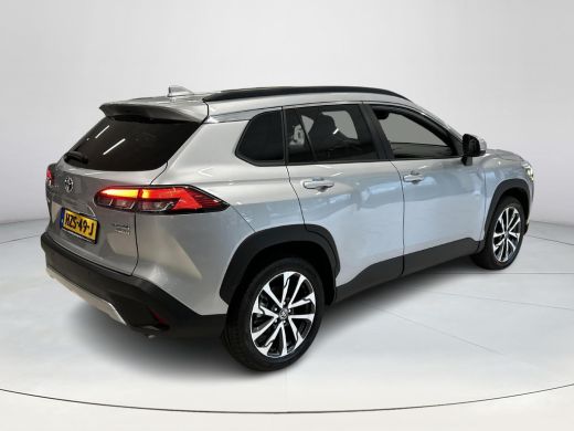 Toyota Corolla Cross Hybrid 200 Executive 4X4 ActivLease financial lease