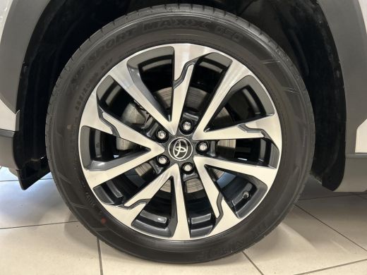 Toyota Corolla Cross Hybrid 200 Executive 4X4 ActivLease financial lease