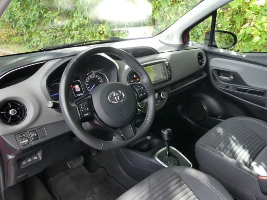 Toyota Yaris 1.5 Hybrid Active | CAMERA | NAVI | CRUISE CONTROL | ActivLease financial lease