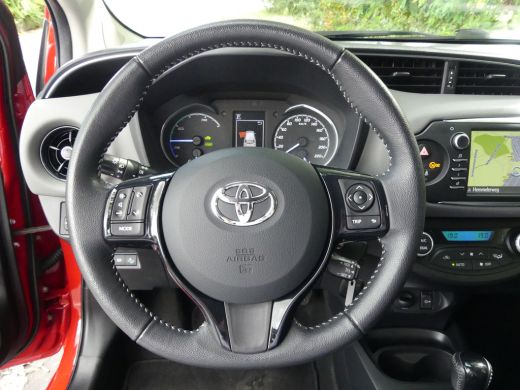 Toyota Yaris 1.5 Hybrid Active | CAMERA | NAVI | CRUISE CONTROL | ActivLease financial lease