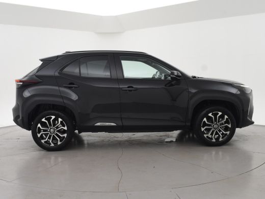 Toyota Yaris Cross 1.5 HYBRID 130 PK *NIEUW* DYNAMIC COMFORT PACK + STOEL/STUURVERW. | CAMERA | 17 INCH | CARPLAY | LED ActivLease financial lease