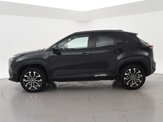 Toyota Yaris Cross 1.5 HYBRID 130 PK *NIEUW* DYNAMIC COMFORT PACK + STOEL/STUURVERW. | CAMERA | 17 INCH | CARPLAY | LED ActivLease financial lease