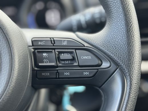Toyota Yaris Cross 1.5 Turbo Hybrid Comfort 92PK | Cruise control adaptief | Dakspoiler | Geluidsimulator | Apple Ca... ActivLease financial lease