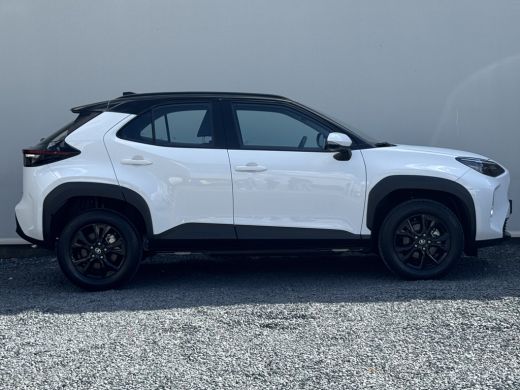Toyota Yaris Cross 1.5 Turbo Hybrid Comfort 92PK | Cruise control adaptief | Dakspoiler | Geluidsimulator | Apple Ca... ActivLease financial lease