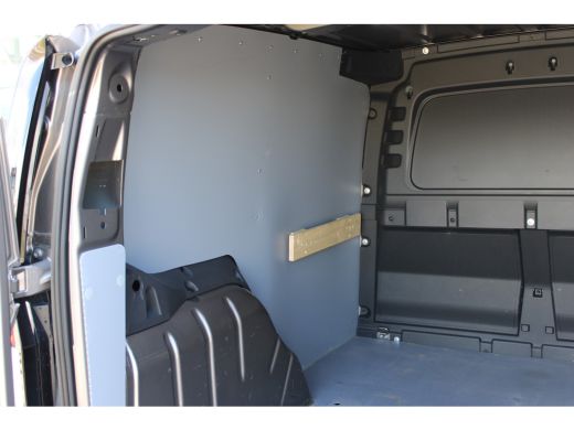 Volkswagen Caddy 2.0 TDI Style | 122 pk | Automaat | Trekhaak | Betonplex Laadvloer | PDC achter | Cruise | Apple ... ActivLease financial lease