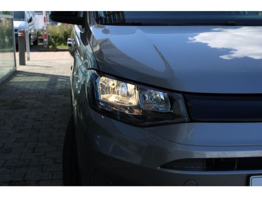 Volkswagen Caddy 2.0 TDI Style | 122 pk | Automaat | Trekhaak | Betonplex Laadvloer | PDC achter | Cruise | Apple ... ActivLease financial lease