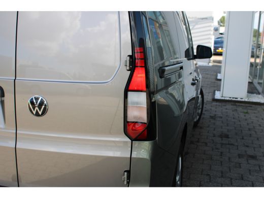 Volkswagen Caddy 2.0 TDI Style | 122 pk | Automaat | Trekhaak | Betonplex Laadvloer | PDC achter | Cruise | Apple ... ActivLease financial lease