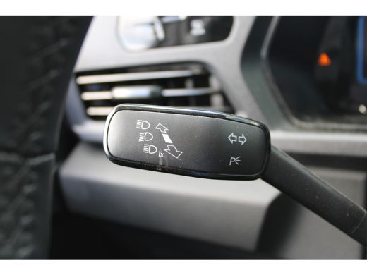 Volkswagen Caddy 2.0 TDI Style | 122 pk | Automaat | Trekhaak | Betonplex Laadvloer | PDC achter | Cruise | Apple ... ActivLease financial lease