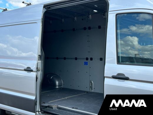 Volkswagen Crafter 35 2.0TDI 140PK L5H3 Trendline Camera Navigatie ActivLease financial lease