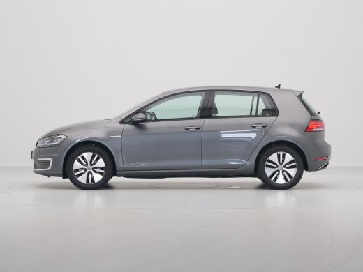 Volkswagen e-Golf E-DITION Acc Pdc Stoelverwarming Navigatie Carplay 127 ActivLease financial lease