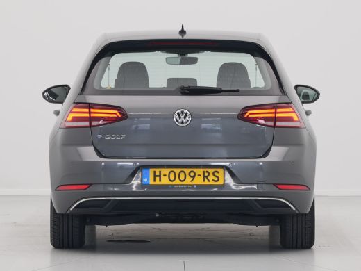 Volkswagen e-Golf E-DITION Acc Pdc Stoelverwarming Navigatie Carplay 127 ActivLease financial lease