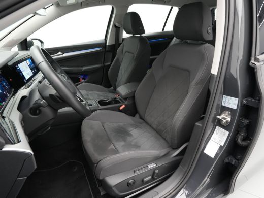 Volkswagen Golf 1.0 eTSI 110pk DSG Life Business Navigatie Carplay Stoel/Stuurverwarming Massage Pdc Acc 271 ActivLease financial lease