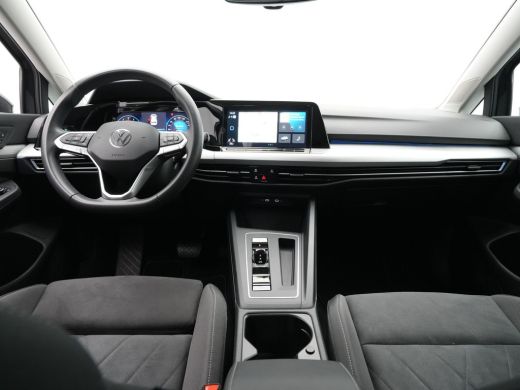 Volkswagen Golf 1.0 eTSI 110pk DSG Life Business Navigatie Carplay Stoel/Stuurverwarming Massage Pdc Acc 271 ActivLease financial lease