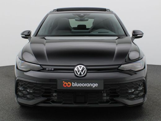 Volkswagen Golf 1.5 eHybrid GTE 272PK DSG Pano-Schuifdak, Blackstyle, Keyless, Navi, Clima, Side Assist, LED-Matr... ActivLease financial lease