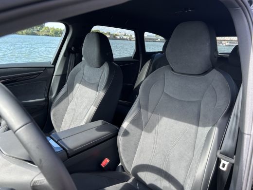 Volkswagen ID.7 77kWh 286pk Pro Business (Limited) | ErgoActive stoelen met geheugen | 20'' velgen | Black style ... ActivLease financial lease