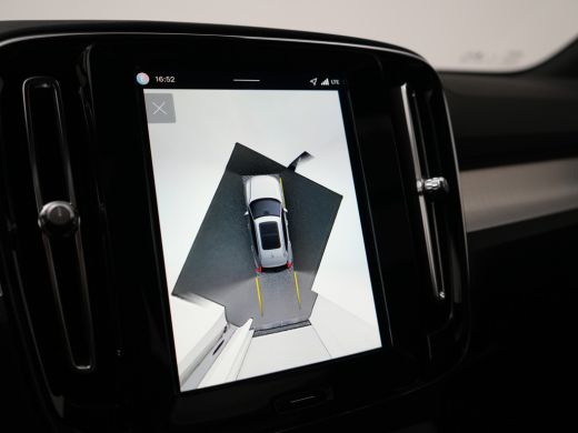 Volvo  XC40 B4 Plus Dark | Nieuw | Harman Kardon | Panoramadak | Adaptive Cruise | Elek stoelen | BLIS ActivLease financial lease