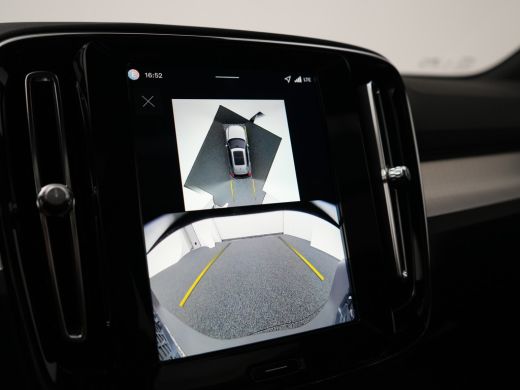 Volvo  XC40 B4 Plus Dark | Nieuw | Harman Kardon | Panoramadak | Adaptive Cruise | Elek stoelen | BLIS ActivLease financial lease