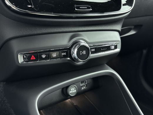 Volvo  XC40 T4 Core Recharge Plug-In Hybrid 2WD | PDC V + A en Camera | Stoel + Stuurverwarming | Elektrische... ActivLease financial lease