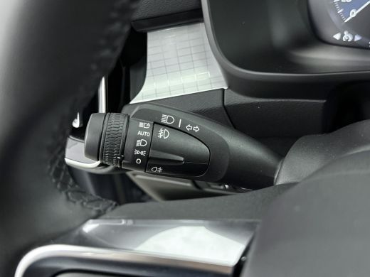 Volvo  XC40 T4 Core Recharge Plug-In Hybrid 2WD | PDC V + A en Camera | Stoel + Stuurverwarming | Elektrische... ActivLease financial lease