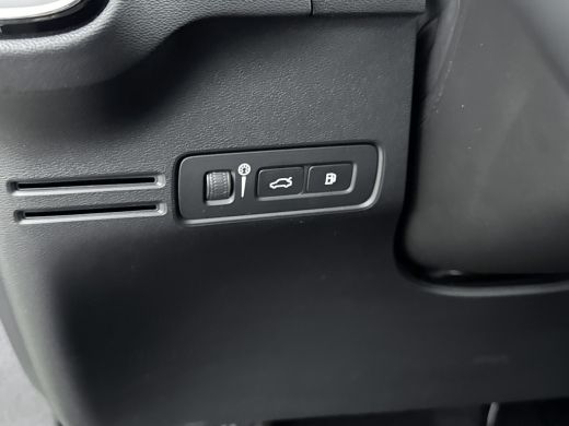 Volvo  XC40 T4 Core Recharge Plug-In Hybrid 2WD | PDC V + A en Camera | Stoel + Stuurverwarming | Elektrische... ActivLease financial lease
