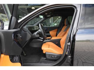 BMW X3 30e xDrive M Sport Automaat / Panoramadak / Sportstoelen / Stoelventilatie / Parking Assistant Pr...