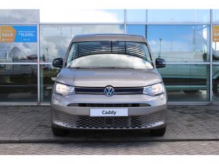 Volkswagen Caddy 2.0 TDI Style | 122 pk | Automaat | Trekhaak | Betonplex Laadvloer | PDC achter | Cruise | Apple ...
