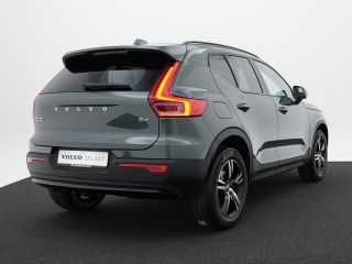 Volvo  XC40 B4 Plus Dark | Nieuw | Harman Kardon | Panoramadak | Adaptive Cruise | Elek stoelen | BLIS