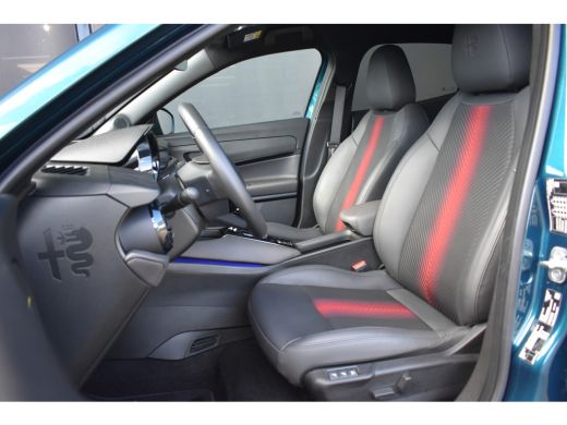 Alfa Romeo Junior Elettrica Speciale 54 kWh | Vol-Leder | Massage | Techno Pack | Adaptive Cruise | Navigatie | Sto... ActivLease financial lease