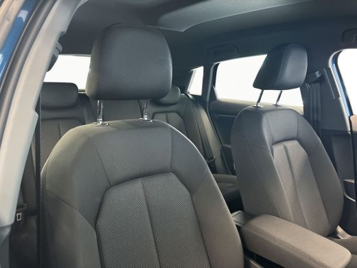 Audi A3 Sportback 30 110pk TFSI Pro Line Parkeersensoren achter | Cruise control | DAB+ digitale radio ActivLease financial lease