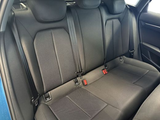 Audi A3 Sportback 30 110pk TFSI Pro Line Parkeersensoren achter | Cruise control | DAB+ digitale radio ActivLease financial lease