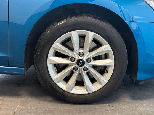 Audi A3 Sportback 30 110pk TFSI Pro Line Parkeersensoren achter | Cruise control | DAB+ digitale radio ActivLease financial lease