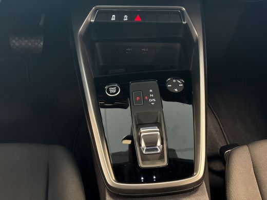 Audi A3 Sportback 30 110pk TFSI Pro Line Parkeersensoren achter | Cruise control | DAB+ digitale radio ActivLease financial lease
