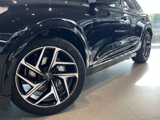 Audi Q6 e-tron S edition e-tron 83Kwh 185 kW / 252 PK Sportback Elektrische aandrijving ActivLease financial lease
