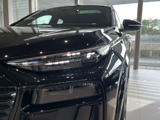 Audi Q6 e-tron S edition e-tron 83Kwh 185 kW / 252 PK Sportback Elektrische aandrijving ActivLease financial lease
