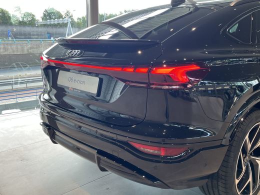 Audi Q6 e-tron S edition e-tron 83Kwh 185 kW / 252 PK Sportback Elektrische aandrijving ActivLease financial lease