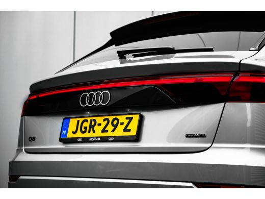 Audi Q8 55 TFSI e quattro Pro Line S 394PK | Trekhaak | Panorama dak | Ledere bekleding | Elek. stoelen |... ActivLease financial lease