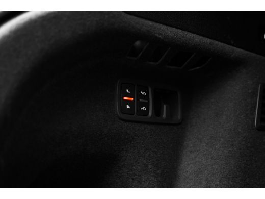 Audi Q8 55 TFSI e quattro Pro Line S 394PK | Trekhaak | Panorama dak | Ledere bekleding | Elek. stoelen |... ActivLease financial lease