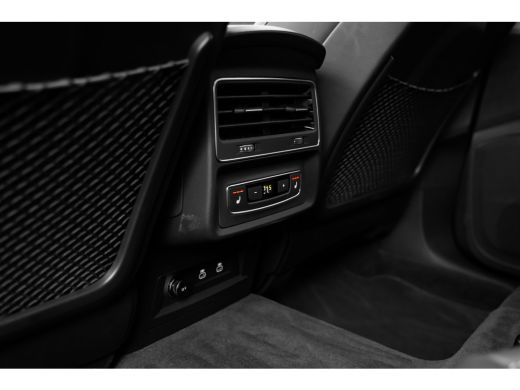 Audi Q8 55 TFSI e quattro Pro Line S 394PK | Trekhaak | Panorama dak | Ledere bekleding | Elek. stoelen |... ActivLease financial lease