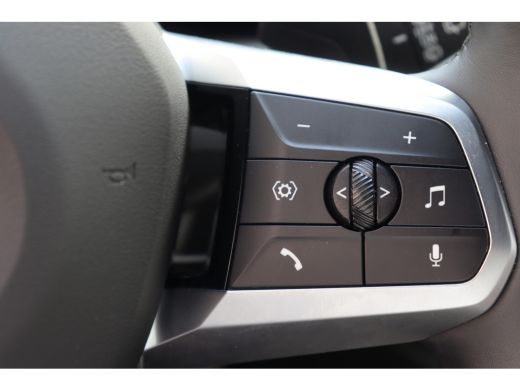 BMW 1 Serie 120 M Sport Automaat / Sportstoelen / Achteruitrijcamera / Adaptieve LED / Comfort Access / Stoel... ActivLease financial lease