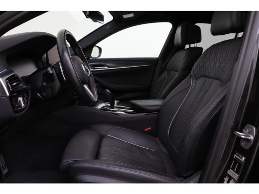 BMW 5 Serie 520e High Executive M Sport Automaat / Schuif-kanteldak / Laserlight / Stoelventilatie / Stoelver... ActivLease financial lease