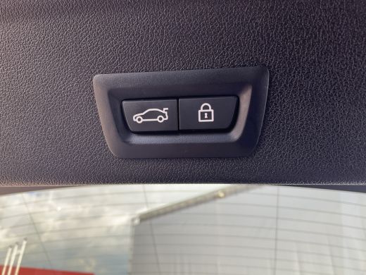 BMW X6 M50D High Executive M-Sport HUD Trekhaak Harman/Kardon Laser-Led 360Cam 32940KM! ActivLease financial lease