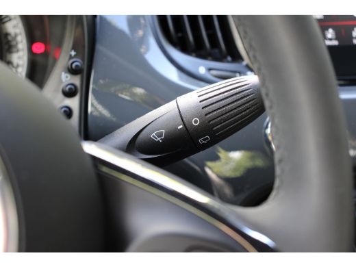 Fiat 500 1.0 HYBRIDE CULT NL-AUTO! | DEALER OH! | NAVI | CRUISE | PARKEERSENSOREN | LICHTMETALEN VELGEN! |... ActivLease financial lease