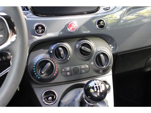 Fiat 500 1.0 HYBRIDE CULT NL-AUTO! | DEALER OH! | NAVI | CRUISE | PARKEERSENSOREN | LICHTMETALEN VELGEN! |... ActivLease financial lease