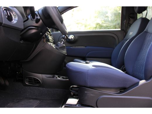 Fiat 500 1.0 HYBRIDE CULT NL-AUTO! | DEALER OH! | NAVI | CRUISE | PARKEERSENSOREN | LICHTMETALEN VELGEN! |... ActivLease financial lease