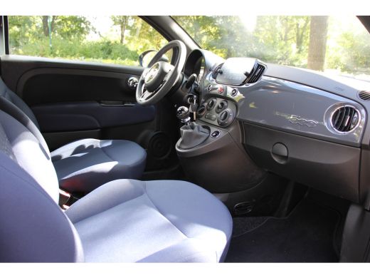 Fiat 500 1.0 HYBRIDE CULT NL-AUTO! | DEALER OH! | NAVI | CRUISE | PARKEERSENSOREN | LICHTMETALEN VELGEN! |... ActivLease financial lease