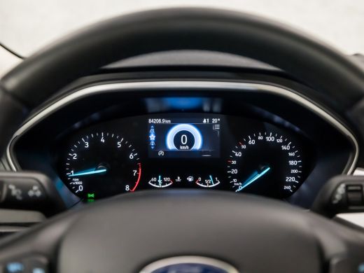 Ford Focus 1.0 EcoBoost Sport (PANORAMADAK, APPLE CARPLAY, GROOT NAVI, PARKEERSENSOREN, SPORTSTOELEN, LED KO... ActivLease financial lease
