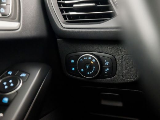 Ford Focus 1.0 EcoBoost Sport (PANORAMADAK, APPLE CARPLAY, GROOT NAVI, PARKEERSENSOREN, SPORTSTOELEN, LED KO... ActivLease financial lease