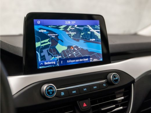 Ford Focus 1.0 EcoBoost Sport (PANORAMADAK, APPLE CARPLAY, GROOT NAVI, PARKEERSENSOREN, SPORTSTOELEN, LED KO... ActivLease financial lease